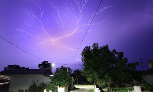 Novo veliko nevrijeme: U Istri bujice i poplave, zabilježeno više od 2500 udara munja
