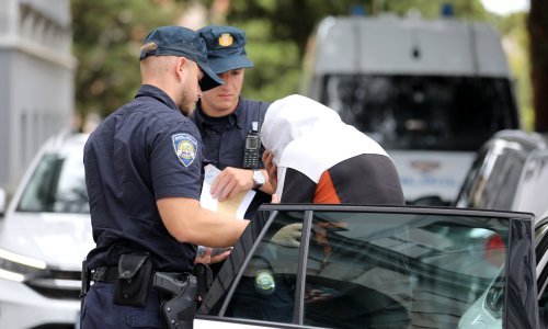 Istražni zatvor trojici osumnjičenih za napad ispred porečkog noćnog kluba