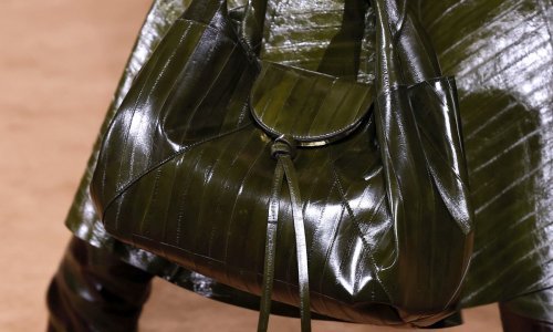 Hit s početka milenija: Zara ima kopiju dizajnerske torbe koja je ponovno u trendu