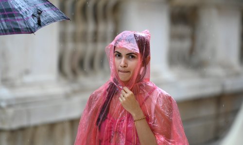 Vrijeme se mijenja: Novi pljuskovi i grmljavina pa zaokret