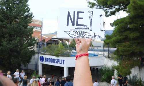 Split: Vijećnici Centra protiv broda s azbestnim panelima