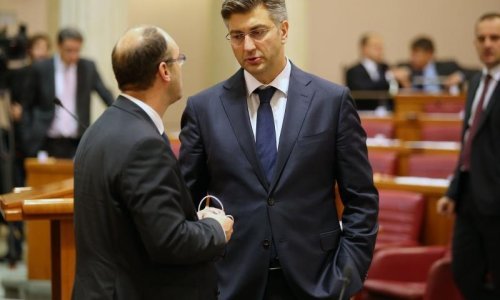 Plenković još nije složio Vladu, a o dječjim bolestima Sabora kaže ovo