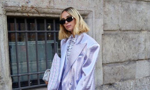 Nikad ne izlazi iz mode: Kako pravilno održavati i čuvati odjeću od satena