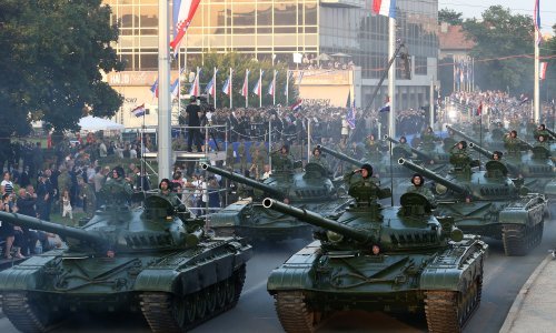 FOTO Pogledajte kako je vojni mimohod izgledao prije 10 godina