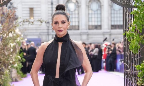 Catherine Zeta-Jones još jednom pokazala zašto je zovu kraljicom crvenih tepiha