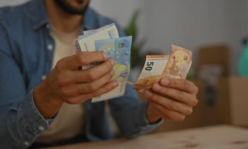 'Dostojanstvena plaća u Hrvatskoj trebala bi iznositi 2025 eura neto'