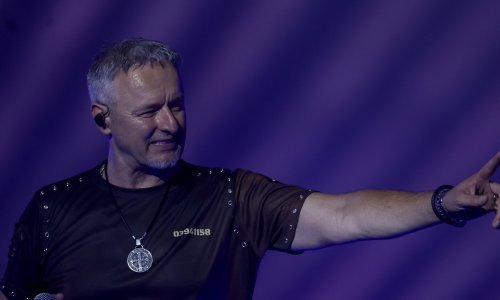 Evo kakvu je poruku Thompson poslao na dan mimohoda