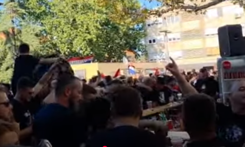 Sinjem odjekivala pjesma koja slavi ustaške zločince Francetića i Luburića