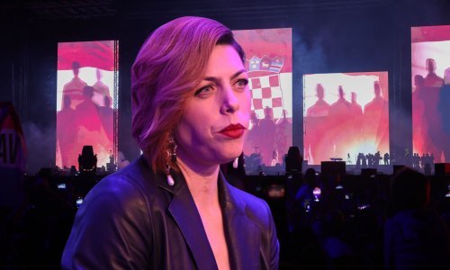 Veliki trenutak za Blanku Vlašić na Thompsonovom koncertu