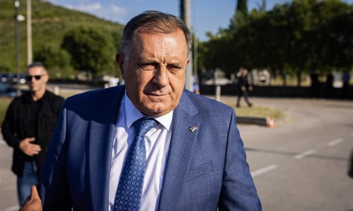 Službeno je: Dodiku oduzet mandat predsjednika Republike Srpske