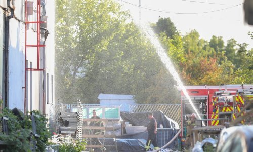 Poznat je uzrok velikog požara u Osijeku: 'To je jako teško gasiti'