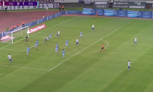 Svi su loptu već vidjeli u golu; pogledajte Livajinu priliku s pet metara