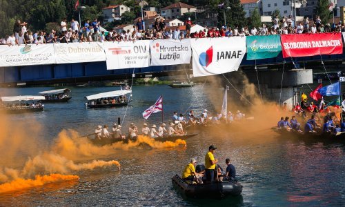 Počeo 28. Maraton lađa na Neretvi, pogledajte prekrasne prizore iz Metkovića