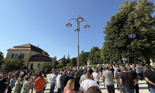 Tristo Pregračana na prosvjedu protiv izgradnje solarnih elektrana u gradu: 'Ovo su privatni interesi'