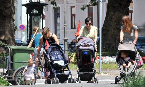 Hrvatska po visini obiteljskih naknada debelo zaostaje za EU-om: Evo koliko one iznose