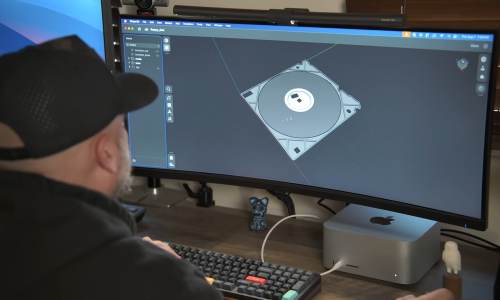 Ovaj youtuber sam je izradio nekad popularan medij za pohranu podataka