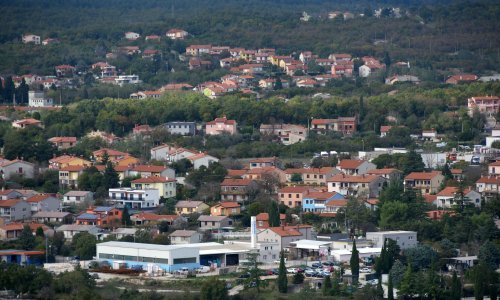 Hrvatski iseljenici donirali 5000 eura ambulanti u Labinu
