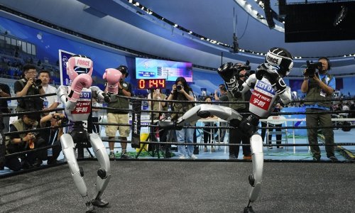 Prve Svjetske igre humanoidnih robota u Pekingu: Pogledajte taj kaos