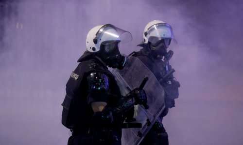 Stručnjak o Srbiji: Ovakva izvanredna stanja ne završavaju dobro