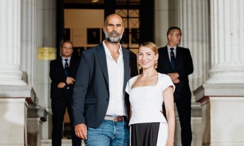 Popularna zvijezda 'Kumova' na crveni tepih izašla sa suprugom kojeg rijetko viđamo