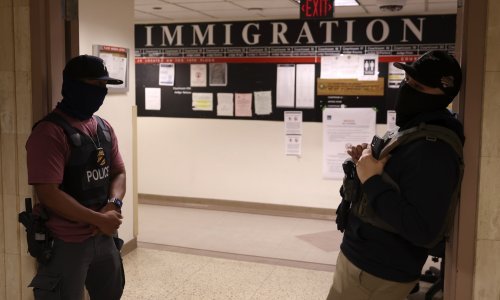 Sud 'na ruku' Trumpu: Ukinuta zaštita od deportacije za više od 60.000 imigranata