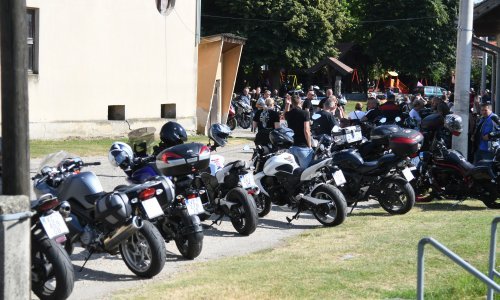 Skupina od 12 njemačkih motociklista isključena iz prometa; policija uočila opasne nedostatke