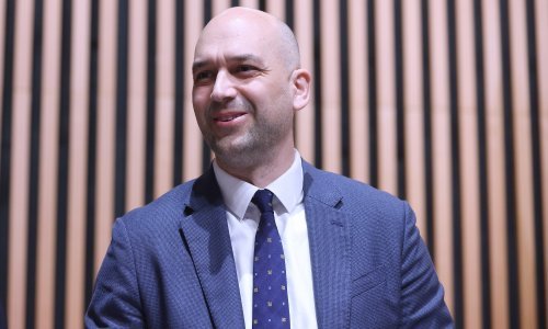 Vlada razriješila državnog tajnika u Ministarstvu financija, sam je to tražio