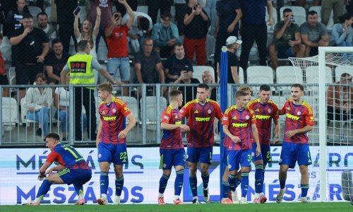 Pogledajte kako se Samir Toplak naklonio jednom igraču Hajduka: 'Dobili su pravo pojačanje'