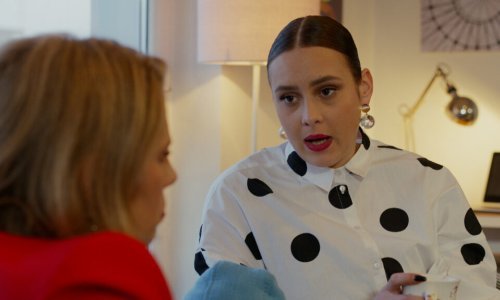 Gips umjesto mora: Lara iz 'Kumova' doživjela nezgodu