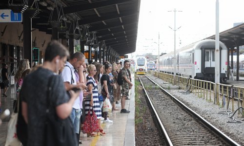 Muškarac poginuo na Glavnom kolodvoru: 'Nije stigao prijeći, vlak ga je zakačio'