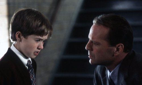 Od holivudske nade do sudnice: Dječak iz filma 'Šesto čulo' danas šokira izgledom