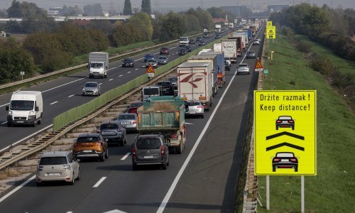 Gužva na zagrebačkoj obilaznici, vozi se uz zastoje; Dogodila se prometna nesreća na A1