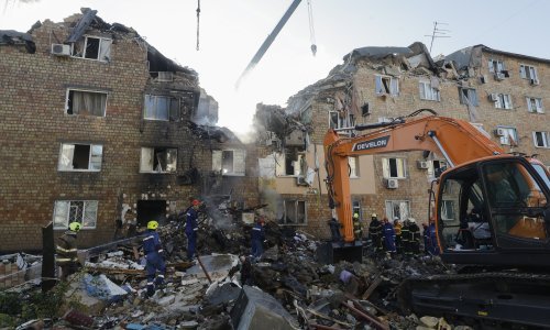 U strašnom ruskom napadu na Kijev najmanje 14 poginulih, među njima troje djece