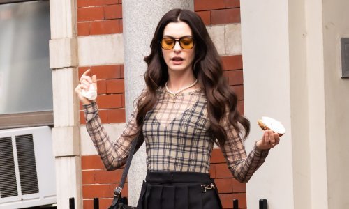 Ni manja nezgoda nije uspjela pokvariti ovaj ludo dobar stajling Anne Hathaway