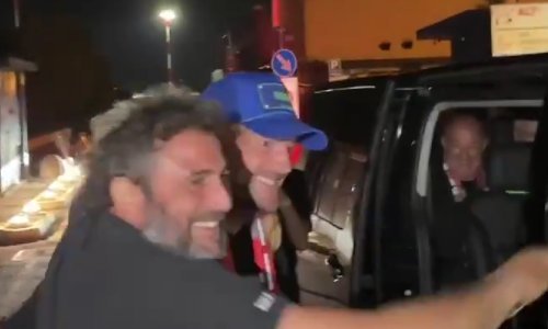 Pogledajte scene za pamćenje: Vardy na potpisu za talijanski klub dočekan kao rimski car