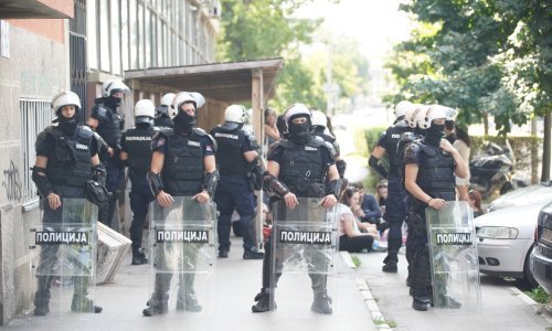 Studenti izvukli jako oružje protiv policije u Novom Sadu: Evo koju im pjesmu puštaju