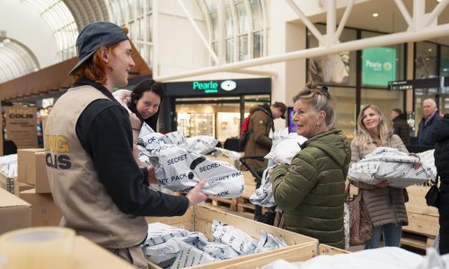 Koncept 'izgubljenih paketa' prvi put u Hrvatskoj: Zagreb dobiva prvi pop-up store paketa s misterioznim sadržajem