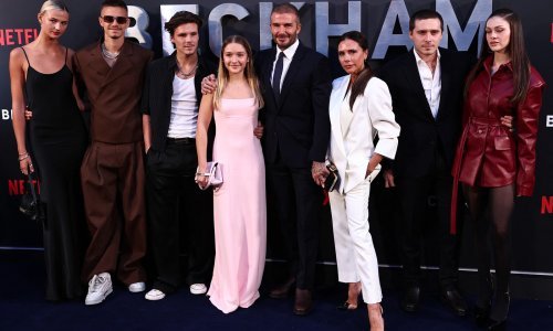 Harper Beckham se pretvara u majčinu kopiju: U ovom izdanju ista je Victoria
