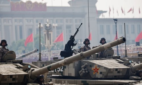 Peking pokazao 'mišiće' i moćno oružje: Pogledajte najveću vojnu paradu u povijesti Kine