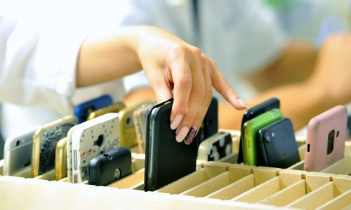 Prodajete mobitel? Evo što bi bilo dobro napraviti prije predaje novom vlasniku