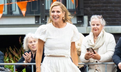 Kakav stajling! Savršenu ljetnu kombinaciju zasjenile su hit sandale koje idu uz sve