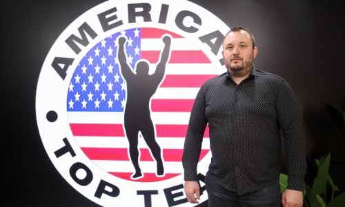 Šef FNC-a u publici u Areni nokautirao bivšeg borca