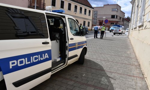 Strava u Požegi: Teretnjak udario pješaka koji je u naručju nosio dijete