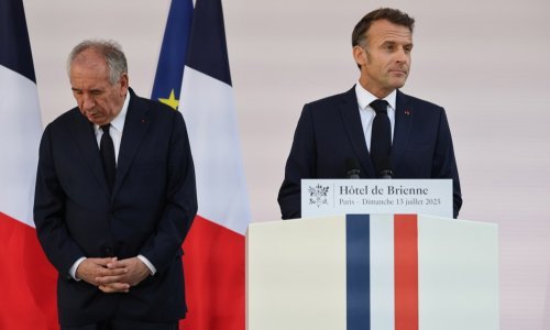 Francuska je u golemoj krizi, prijeti velika neizvjesnost: Vlada će pasti