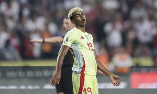 Yamal doživio veliku neugodnost; Olmo ga gledao u čudu kada je morao izaći iz busa