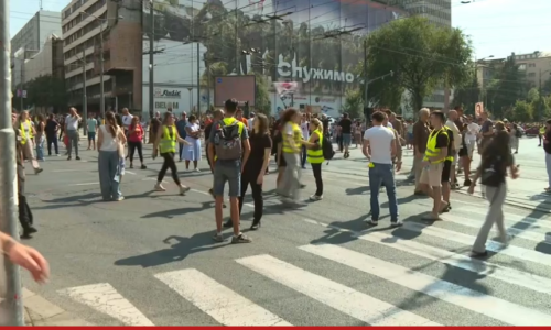 Studenti ponovno na ulicama: U Beogradu počeo veliki prosvjed 'Indeks je jači od pendreka'