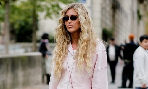 Ovo će biti najtraženije cipele: Na scenu se vraća hit model, u njemu svima noge izgledaju vitko