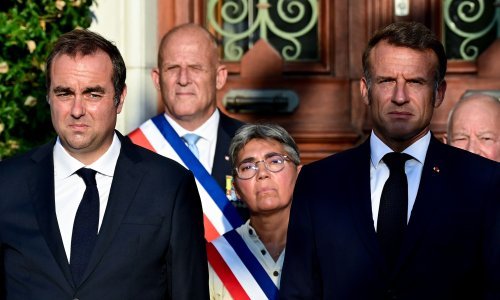Francuski premijer uhvatio se za slamku spasa i odgodio Macronovu kontroverznu reformu