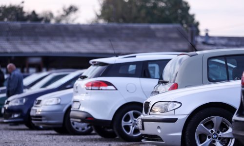 Milijarde izgubljene na oštećenjima automobila: Svaki 20. ima vraćenu kilometražu