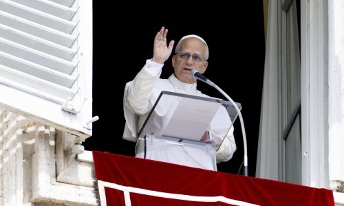 Papa Lav raspalio po UN-u i Elonu Musku: Što znači biti bilijunaš?